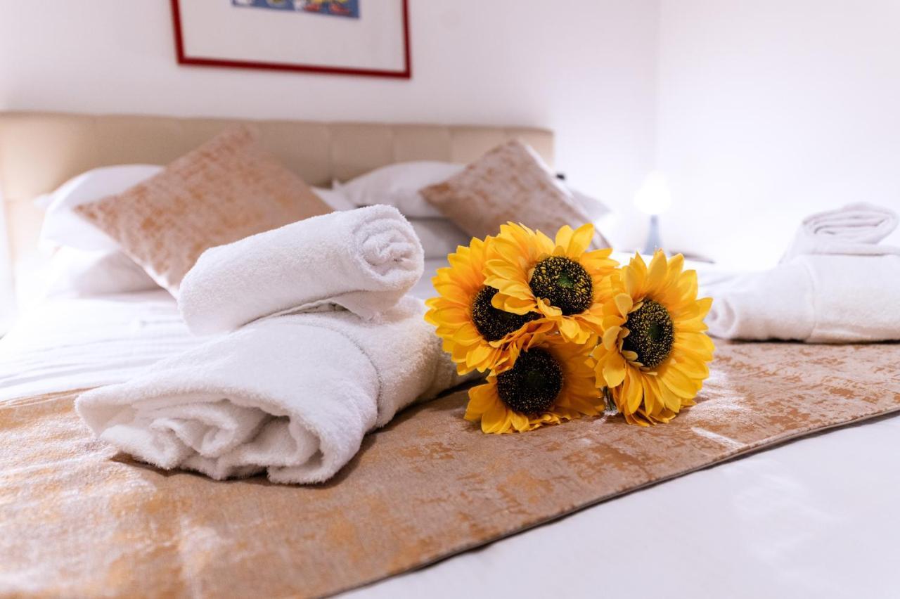 Casa Mazzini Bed & Breakfast Bologna Exterior foto